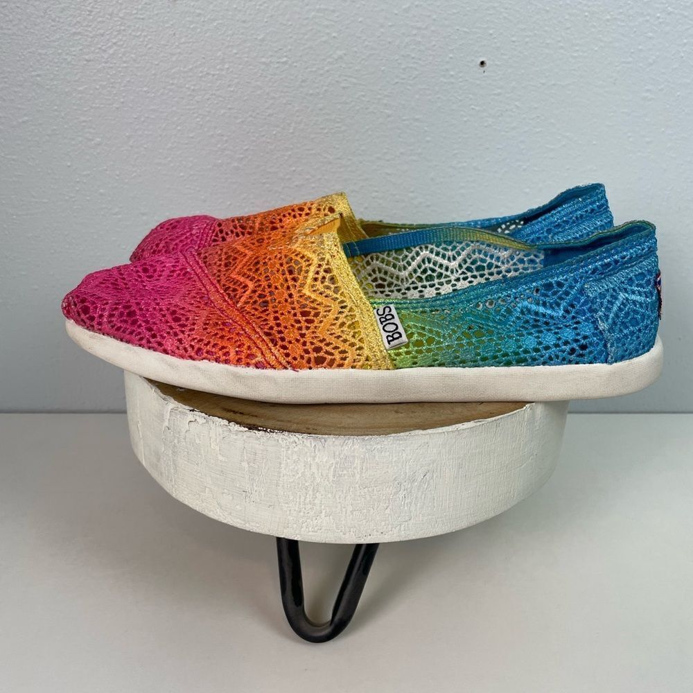 Bob’s Skechers Pink and Orange Slip-On Flats Vibrant Loafers Size 8M EUC